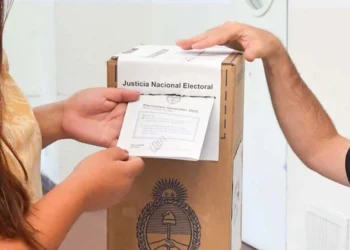 Reforma electoral: el botón de “boleta completa” y los nuevos requisitos para conservar la personería de los partidos