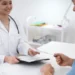 Las prepagas aumentan 417% desde que asumió Milei y 742.000 personas perdieron la cobertura médica