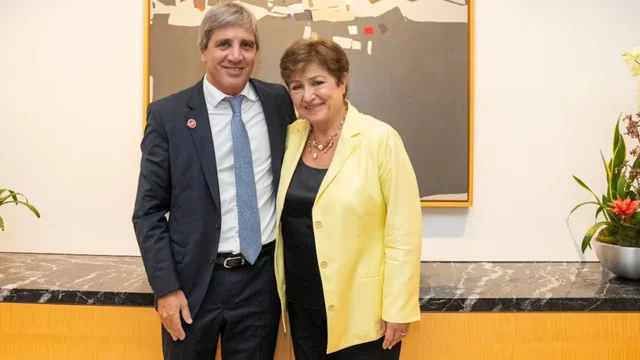 El Gobierno espera que el FMI confirme fecha para la aprobación definitiva de la segunda revisión