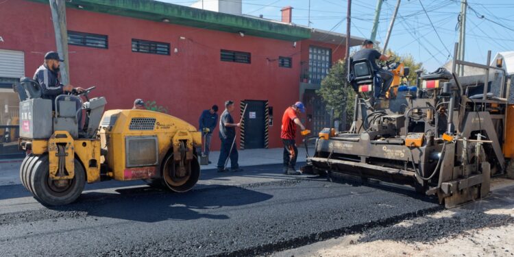 Obra de repavimentación para los vecinos y vecinas de Gutiérrez