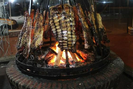 LAS MEJORES CARNES ASADAS EN LOS PUEBLOS TURÍSTICOS BONAERENSES