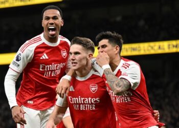 Se pone en marcha la fecha 37 de la Premier League, en la que el Arsenal se podría consagrar campeón
