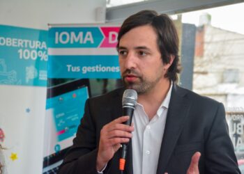 Kreplak: “El gobierno nacional ataca la situación del IOMA porque no tiene respuestas serias para la salud” 