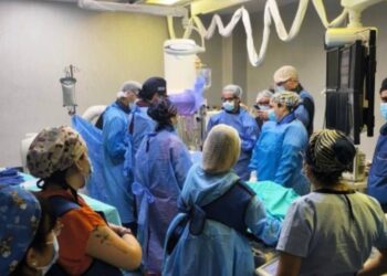En medio de la crisis del sistema sanitario, la Provincia impulsa una reforma integral de la salud