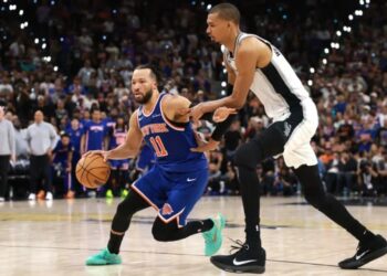New York Knicks es el nuevo campeón de la NBA y alza el título luego de 53 años