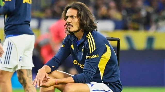 Cavani se sometió a un nuevo tratamiento y apunta a volver a jugar en Boca