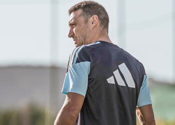 Cómo fue el primer entrenamiento de la Selección argentina en Kansas bajo un intenso calor