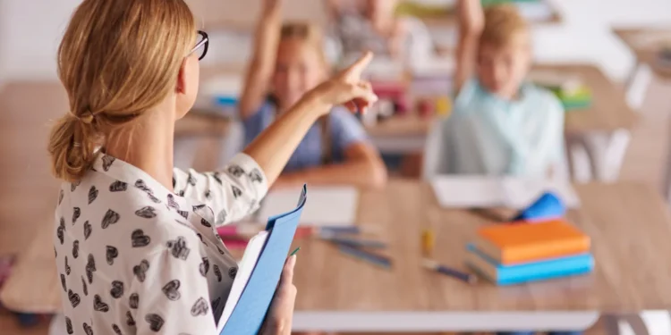 La educación es la principal preocupación sólo en el 5% de los argentinos, según un informe