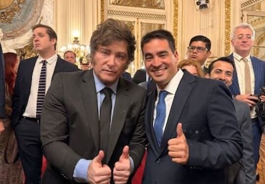 Comienza la gestión de Ravier: jura en Casa Rosada, transición y acto en la Fundación Faro