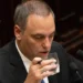 Versiones cruzadas entre la Casa Rosada y los aliados por los votos en el Congreso para salvar a Adorni