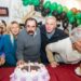 Entre mates, cumpleaños y recuerdos: Balor visitó el Centro Primavera