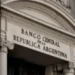 Se difunde el REM: el mercado vuelca sus proyecciones sobre inflación, dólar y otras variables macroeconómicas