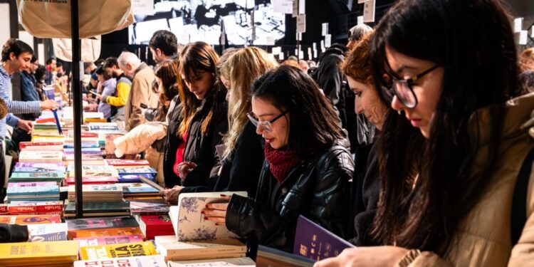 La Feria de Editores celebra su 15ª edición con más de 330 sellos y figuras internacionales
