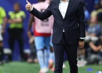 Insólito: el entrenador de RD Congo se enteró de la muerte de su padre en conferencia de prensa