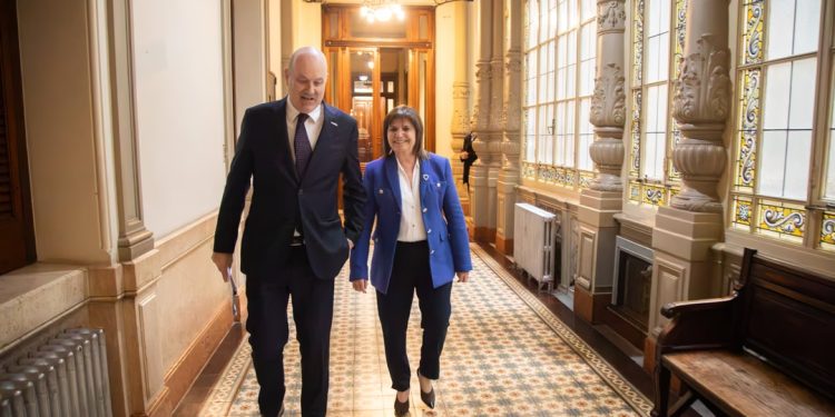Propiedad privada: Sturzengger y Bullrich acuerdan cambios y confirman que se tratará el 6 de agosto