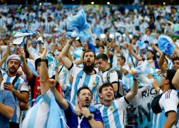 Calculan que los argentinos que viajaron sobre la hora a la final demandaron US$58 millones en divisas