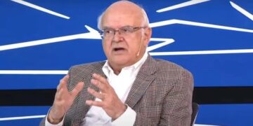 Un economista afirma que el modelo del Gobierno es “insostenible”