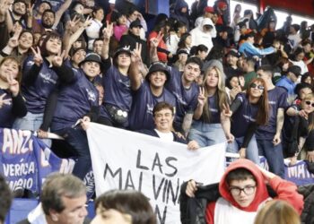 Fernando Espinoza afirmó que “la Argentina que viene es con Axel presidente y con la juventud como protagonista”
