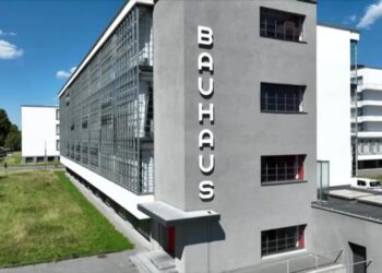 La Bauhaus vuelve a levantar su bandera en defensa de la libertad artística