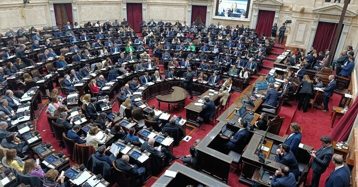 Con un temario ambicioso, el Gobierno juega sus fichas en Diputados y la oposición prepara un contragolpe