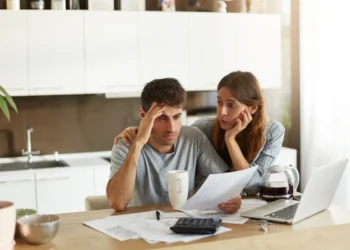 Para Rapetti, los salarios formales perdieron 17% de poder adquisitivo en el gobierno de Milei