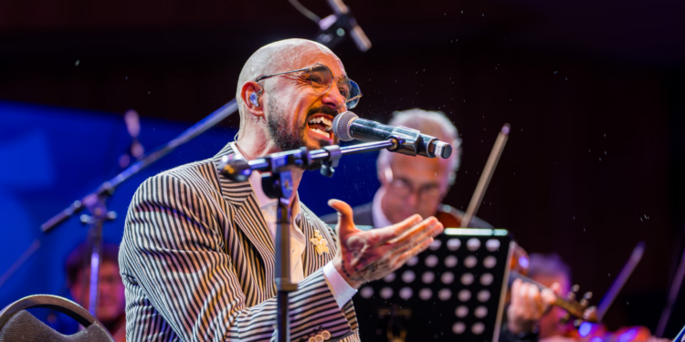 Abel Pintos y Vicentico, protagonistas de la apertura del Festival y Mundial de Tango