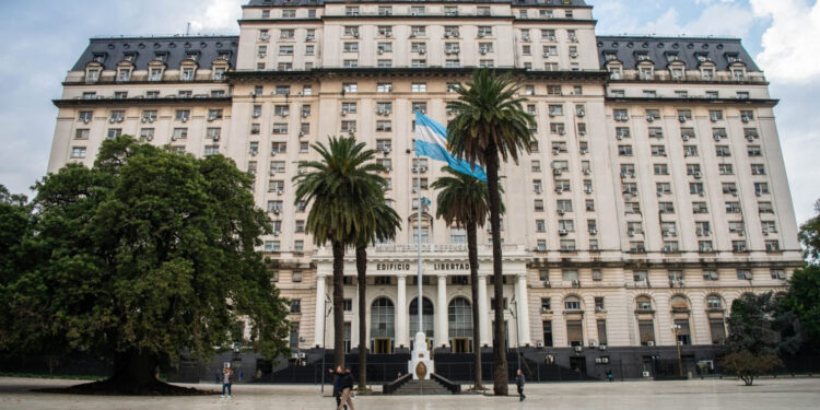 ATE realiza mañana un paro total en las Fuerzas Armadas y moviliza a las 11 al Ministerio de Defensa