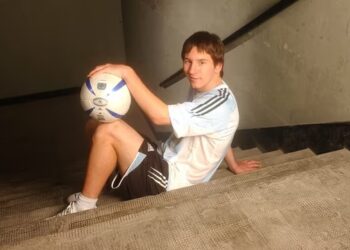 El primer partido de Messi con la Selección argentina: el famoso VHS y un amistoso improvisado para blindarlo