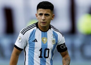 Almada y Foyth fueron desafectados de la Selección argentina por lesión