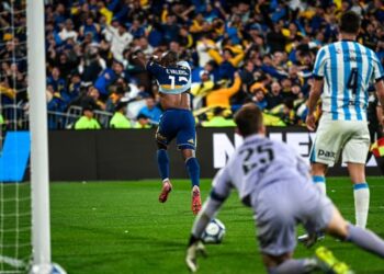 La cabeza de Enner Valencia: los goles con los que Boca remontó ante Racing