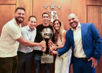 El sorpresivo equipo que se metió de lleno en la pelea por el título de Campeón de Liga
