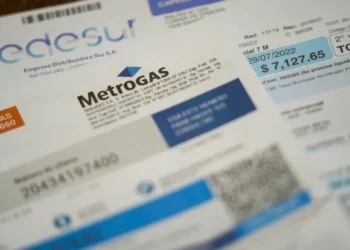 Inflación: los servicios subieron casi 42% interanual y superan por más de 12 puntos a los bienes