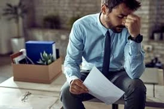 La prestación por desempleo crece casi 30%