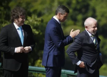 Milei evitó saludar a Lula tras su triunfo y el Gobierno debate el impacto de la elección en Brasil
