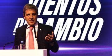 Las provincias mantuvieron el equilibrio fiscal en el primer semestre, aunque con un menor margen
