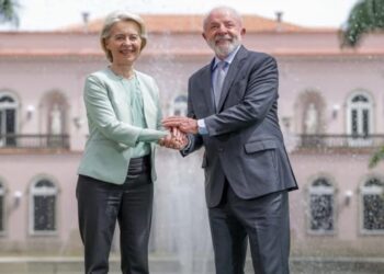 Úrsula von der Leyen: “La democracia y el multilateralismo han ganado en Brasil”