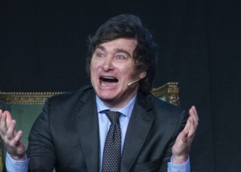 Milei, contra los periodistas por la gente que no llega a fin de mes: “Desmontando operetas»