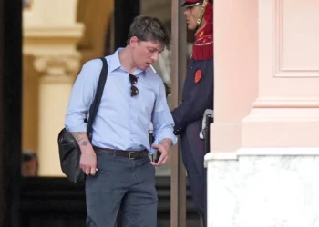 Santiago Caputo: “Los que alertaban sobre ‘las derrotas de los oficialismos’ van a cambiar de argumento”