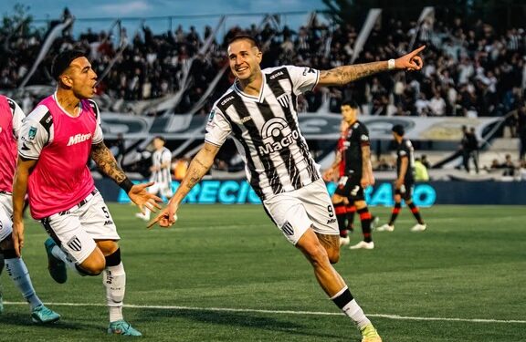 Con un golazo de Módica, Gimnasia de Mendoza volvió al triunfo tras 4 fechas ante Newell’s