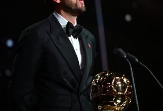 Harry Kane, ganador del Balón de Oro: “Ojalá ser inspiración de niños y niñas”