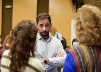 Kreplak: “Tenemos que construir un impulso que sea más importante que solo ganar elecciones”