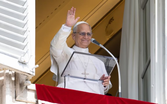 A menos de un mes de la llegada del Papa, una encuesta reveló cuántos argentinos irían a verlo