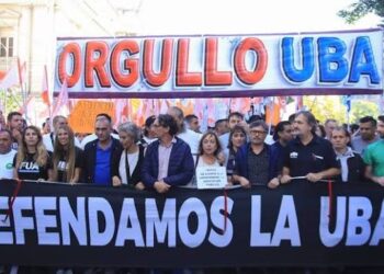 LA UBA CONVOCA A LA 5ª MARCHA UNIVERSITARIA CON UNA CAMPAÑA DE VIDEOS EN SUS REDES SOCIALES
